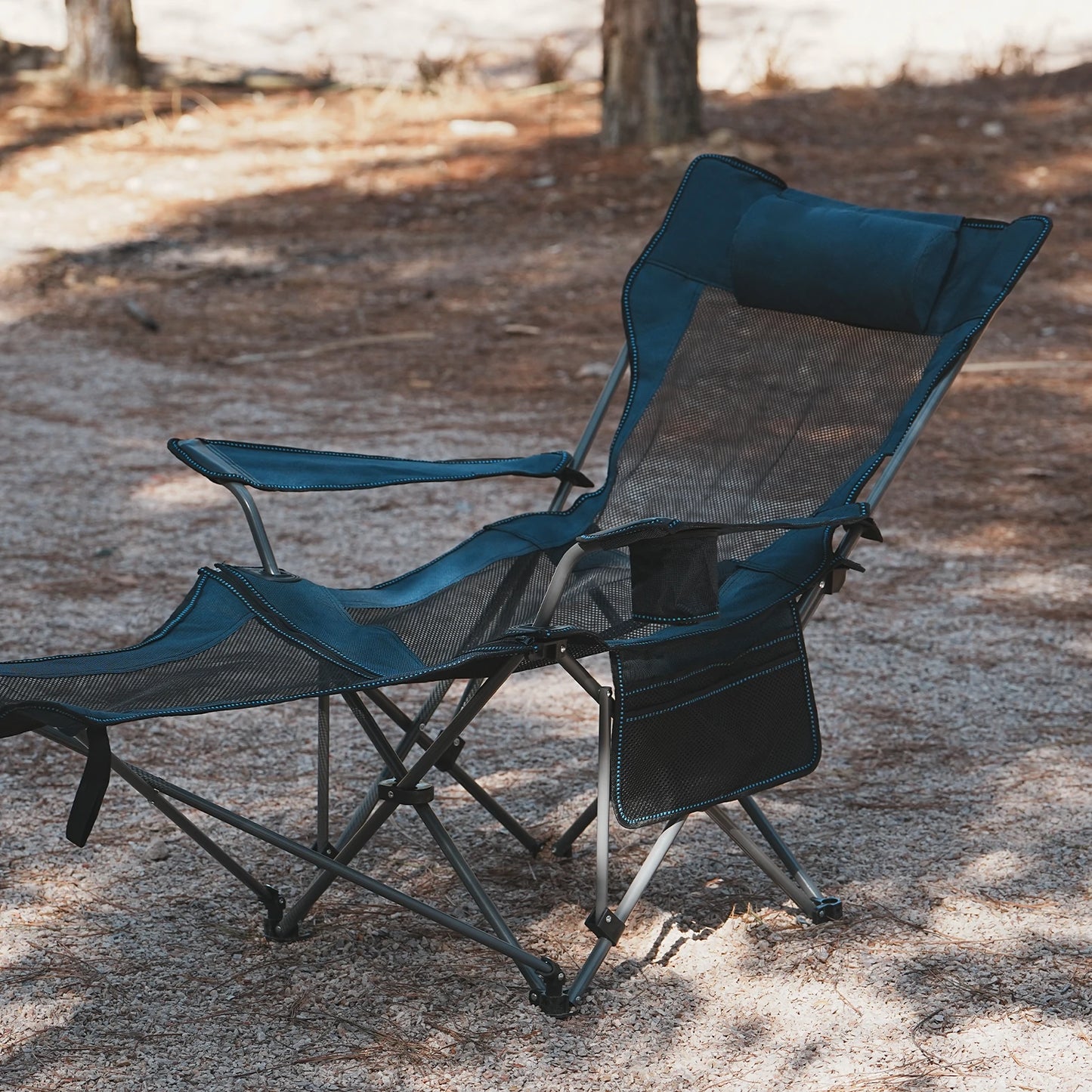 Drift Folding Lounger Chair